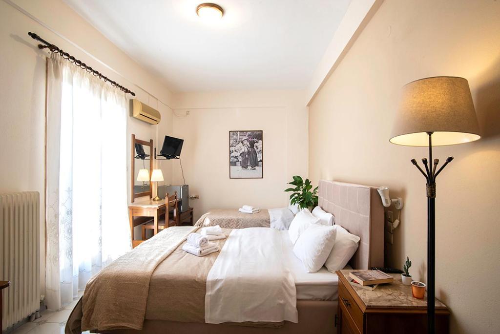 Koukonas Hotel Galaxídhion Екстериор снимка
